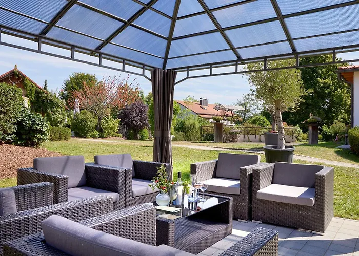 Garden & Goetzfried Hotel 4*