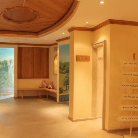 Garden & Goetzfried Отель