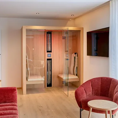 Готель Garden & Goetzfried 4*