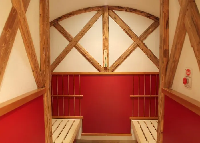 Отель Garden & Goetzfried Регенсбург