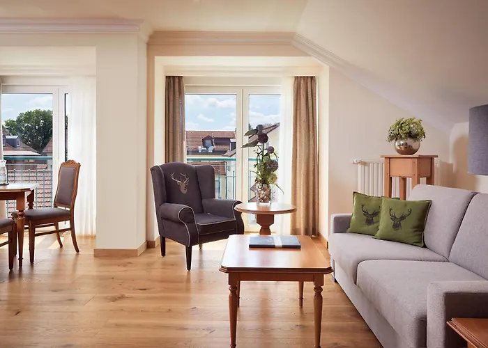 Отель Garden & Goetzfried 4*